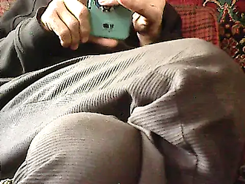 oksana722 online show from March 6, 2025, 2:29 pm