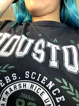 kaoticblue  online show from December 1, 2025, 10:15 pm