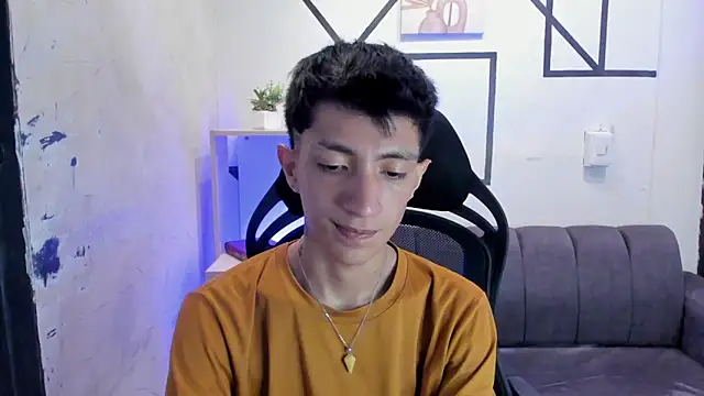 DereckCooperr online show from October 2, 2025, 10:06 pm