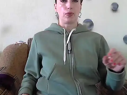 Jillian Pattie online show from November 3, 2025, 10:27 am