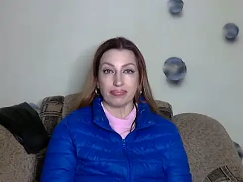 Jillian Pattie online show from December 22, 2025, 5:21 pm