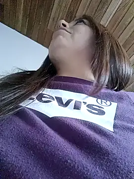 seherlatin online show from October 4, 2025, 8:40 pm