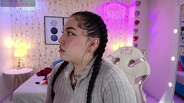 Snapshot of Isa_reel chatting on January 30, 2025, 6:24 am Isa reel online show from January 30, 2025, 6:24 am