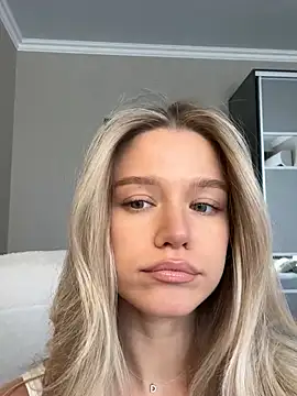 JessIsLove online show from March 6, 2025, 5:35 am