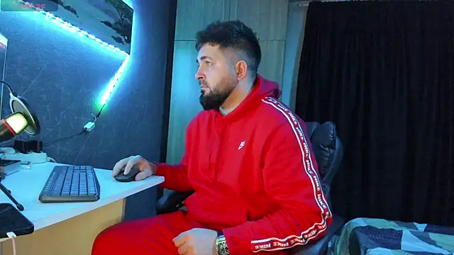 Snapshot of Eduu2322 chatting on February 15, 2025, 10:31 pm Eduu2322 online show from February 15, 2025, 10:31 pm