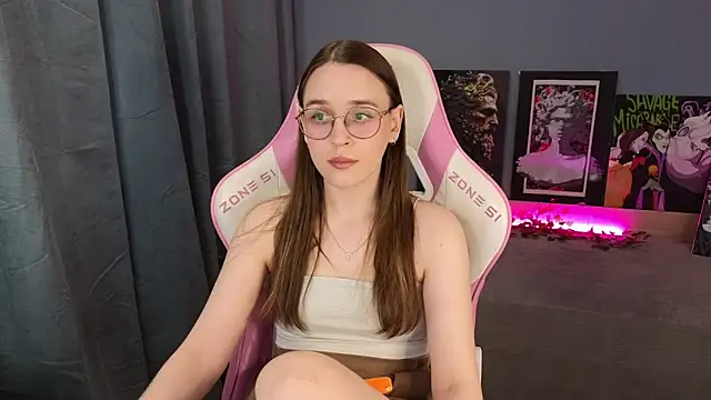 Sweet frosti online show from June 7, 2026, 2:59 am
