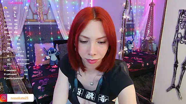 laura olssen online show from February 3, 2025, 3:49 pm