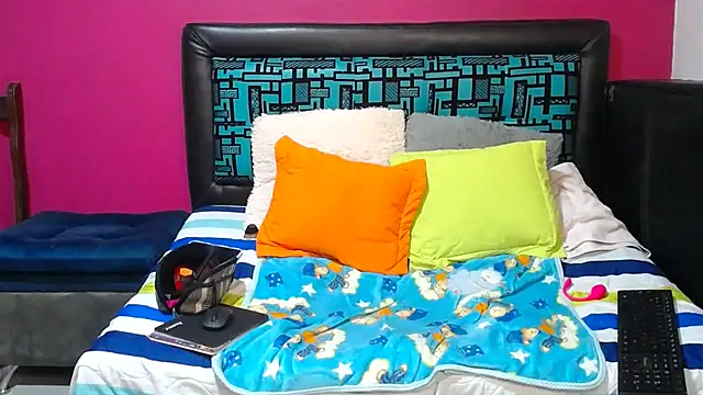 karolhot916 online show from January 11, 2025, 12:33 am