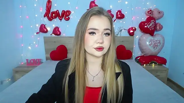 StacyYellig online show from February 15, 2025, 12:15 am