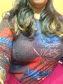 CUTE SOPHIA- online show from February 7, 2025, 4:06 am