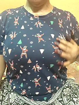 CUTE SOPHIA- online show from May 29, 2026, 2:42 am