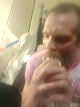 littleChop33 online show from February 2, 2026, 1:26 am