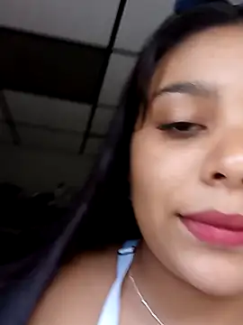 Snapshot of stefanie010 chatting on January 14, 2025, 8:37 pm stefanie010 online show from January 14, 2025, 8:37 pm