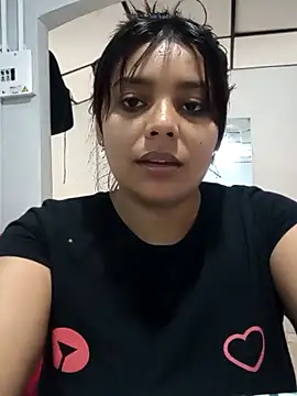 Snapshot of stefanie010 chatting on February 13, 2025, 3:24 pm stefanie010 online show from February 13, 2025, 3:24 pm