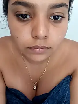 Snapshot of stefanie010 chatting on October 15, 2025, 5:13 pm stefanie010 online show from October 15, 2025, 5:13 pm