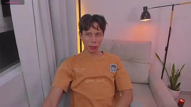 kim lian21 online show from September 15, 2025, 3:39 am