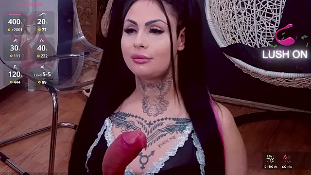 DeniSalome online show from January 24, 2025, 2:41 pm