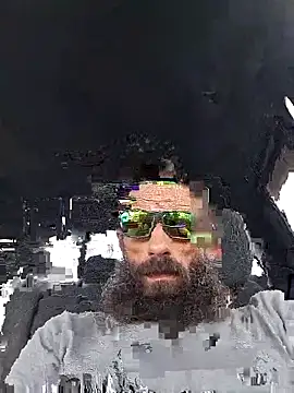 Snapshot of chillmfrs chatting on September 13, 2025, 9:36 pm chillmfrs online show from September 13, 2025, 9:36 pm