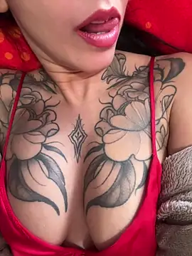 Nadiasexy online show from March 22, 2026, 2:09 pm