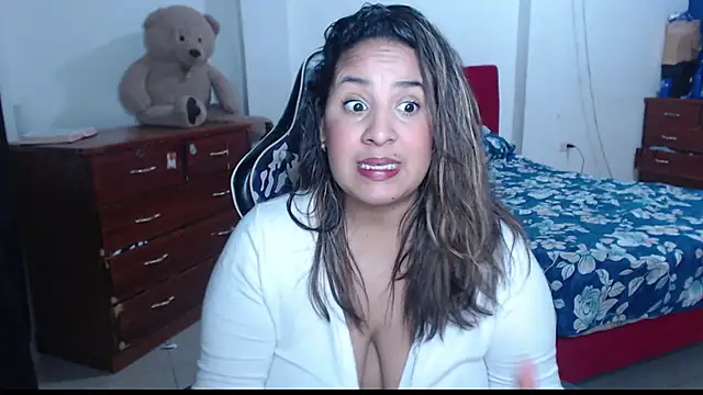 KathyHardcore69 online show from October 14, 2025, 3:40 am