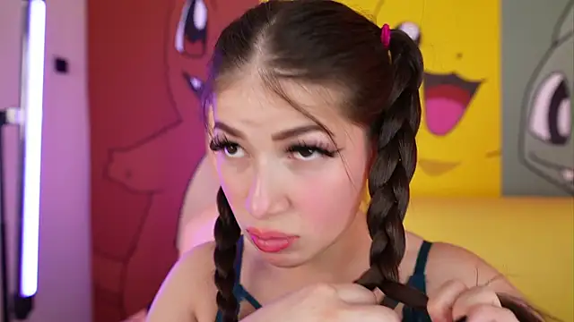 miss  pamela online show from February 19, 2026, 11:06 am