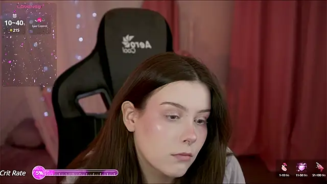 CoralineKeyns online show from December 11, 2024, 5:32 am