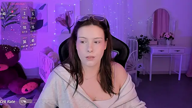 CoralineKeyns online show from December 14, 2024, 8:23 am