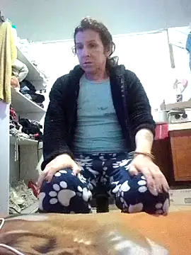 Cameron puppy online show from March 12, 2025, 10:07 pm