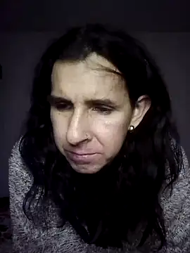 Cameron puppy online show from October 24, 2025, 5:26 am