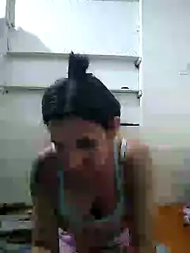 Cameron puppy online show from April 6, 2026, 4:52 pm