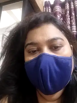 indianlisa5 online show from April 23, 2026, 6:43 pm