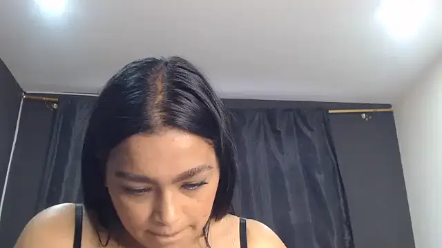 Snapshot of fairylatin222 chatting on January 15, 2026, 10:24 pm fairylatin222 online show from January 15, 2026, 10:24 pm