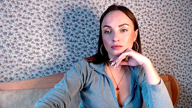 Snapshot of Tinadream20 chatting on May 15, 2026, 6:31 am Tinadream20 online show from May 15, 2026, 6:31 am