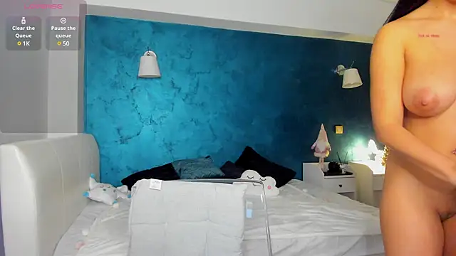 Awesome Jolie online show from December 24, 2024, 5:44 pm