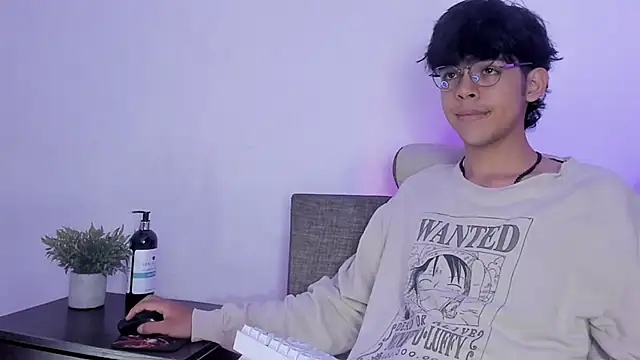 Alan26  online show from March 10, 2025, 8:45 pm