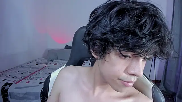 Snapshot of Alan26_ chatting on February 27, 2026, 3:50 am Alan26 online show from February 27, 2026, 3:50 am