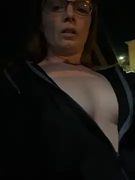 Snapshot of yanks28@xh chatting on February 28, 2026, 1:39 am yanks28xh online show from February 28, 2026, 1:39 am