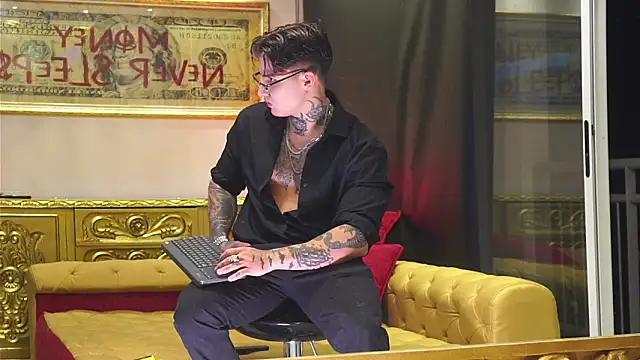 dantecoppolaa  online show from March 26, 2026, 2:28 am