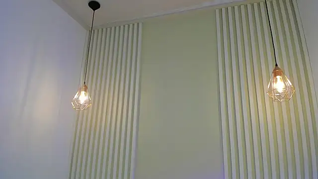 aprilalen online show from January 11, 2025, 6:56 am