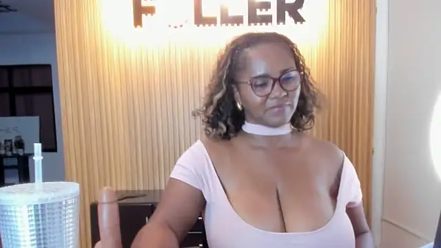 AliciaMiilf online show from February 11, 2025, 6:08 am