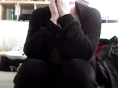 Snapshot of DragoneSFR chatting on February 28, 2025, 1:03 pm DragoneSFR online show from February 28, 2025, 1:03 pm