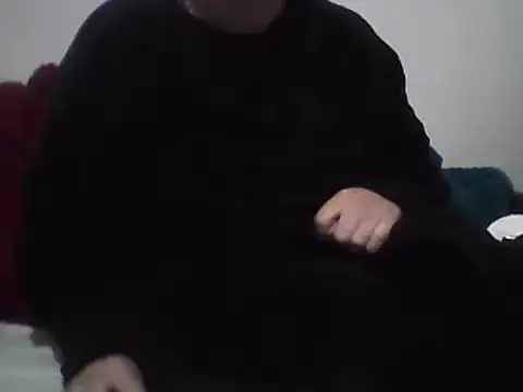 Snapshot of DragoneSFR chatting on March 12, 2025, 8:20 pm DragoneSFR online show from March 12, 2025, 8:20 pm