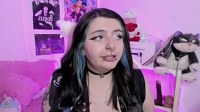 Sachi Meow online show from December 19, 2025, 7:10 pm