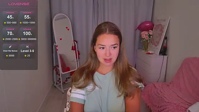 LovelyJessie online show from February 17, 2026, 1:51 pm