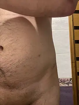 vanho29 online show from February 4, 2026, 3:51 pm