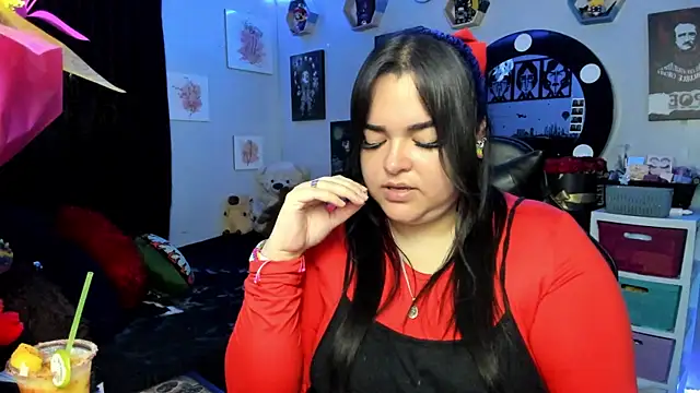 Luise Meyrink online show from December 14, 2025, 2:39 am