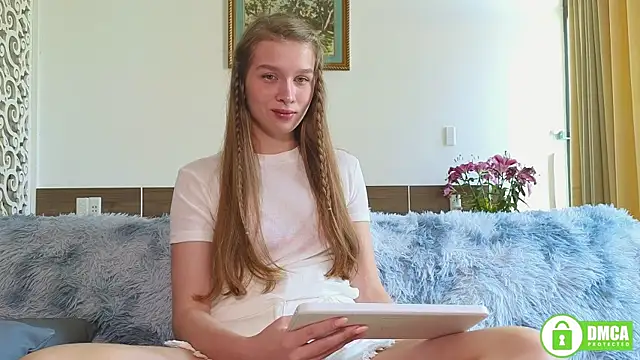 CutieBeauty online show from May 13, 2026, 5:38 am