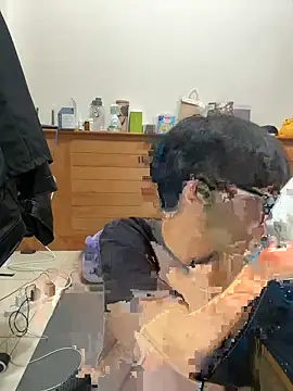 Snapshot of hihi0169 chatting on February 6, 2025, 1:54 pm hihi0169 online show from February 6, 2025, 1:54 pm