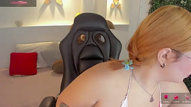 Abby Mae  online show from February 19, 2026, 12:56 pm