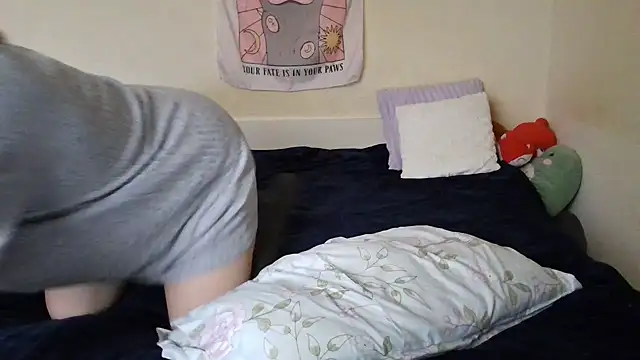 franceska blue online show from February 6, 2025, 2:15 pm